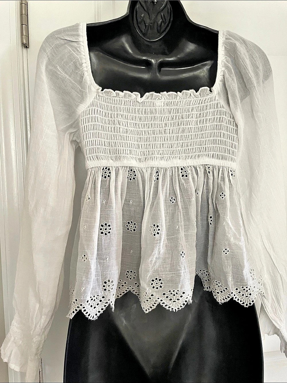 American Eagle Smocked Eyelet Peasant Blouse in White Size XS